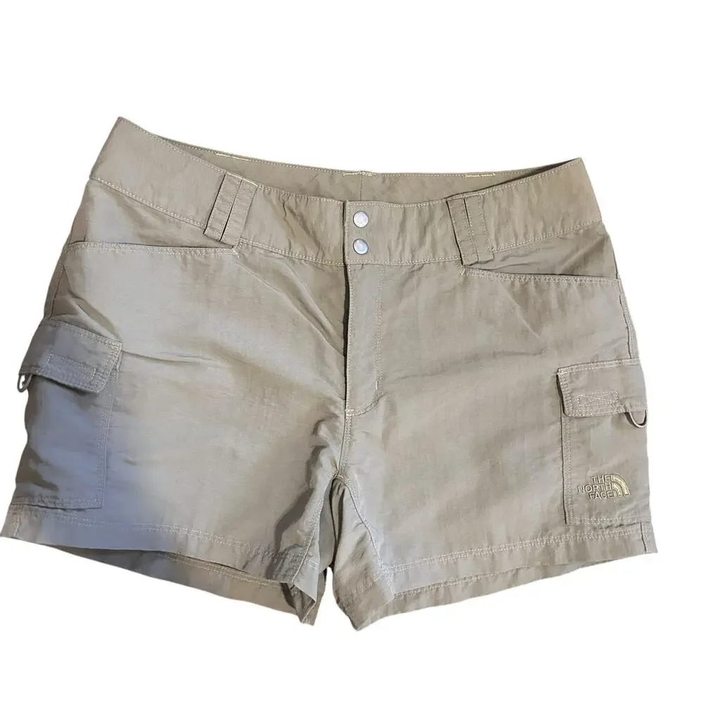 The North Face Women's Olve Green Cargo shorts size 8 - Picture 3 of 6